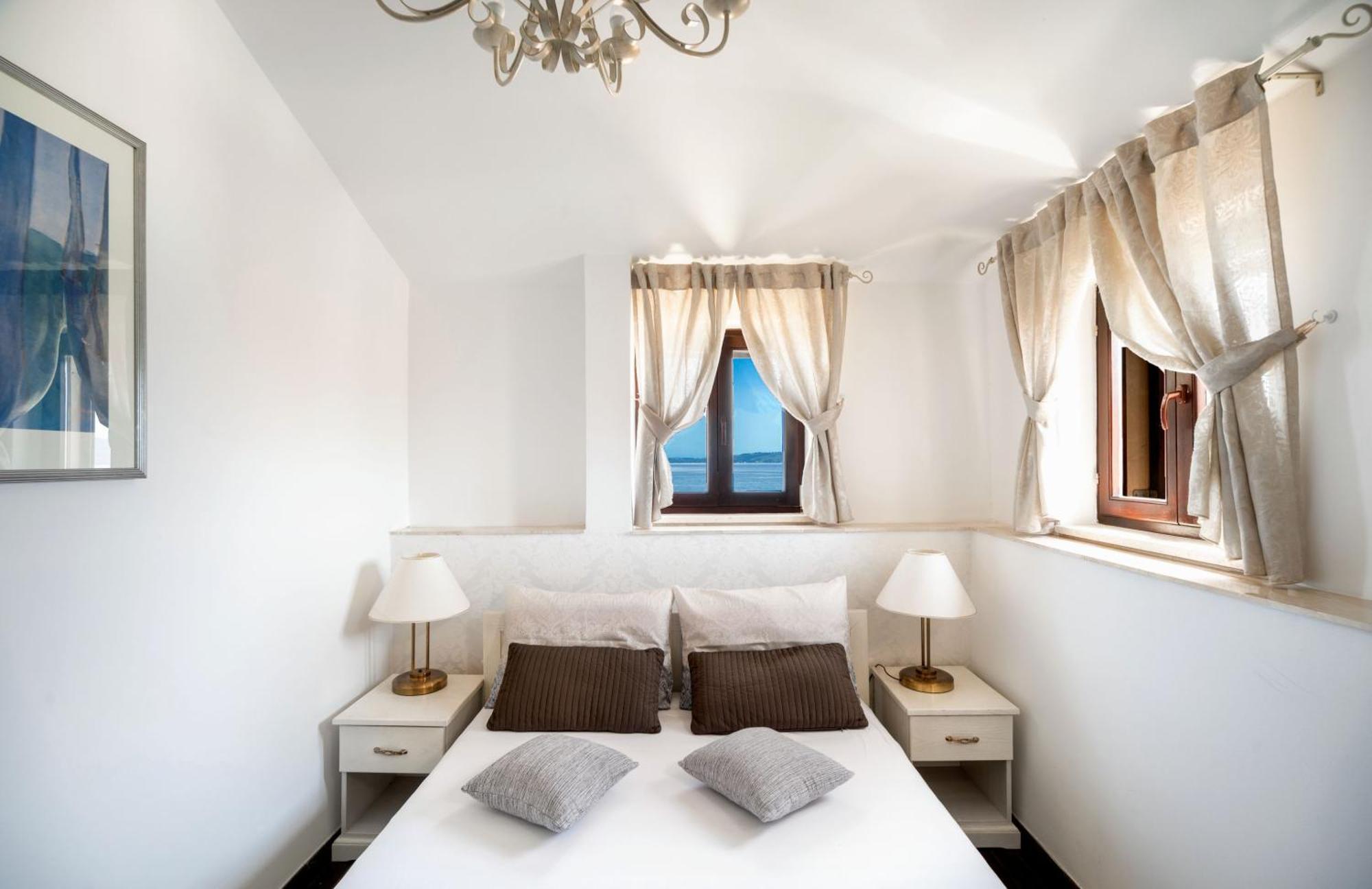 Luxury Apartments Perko Kastela Room photo